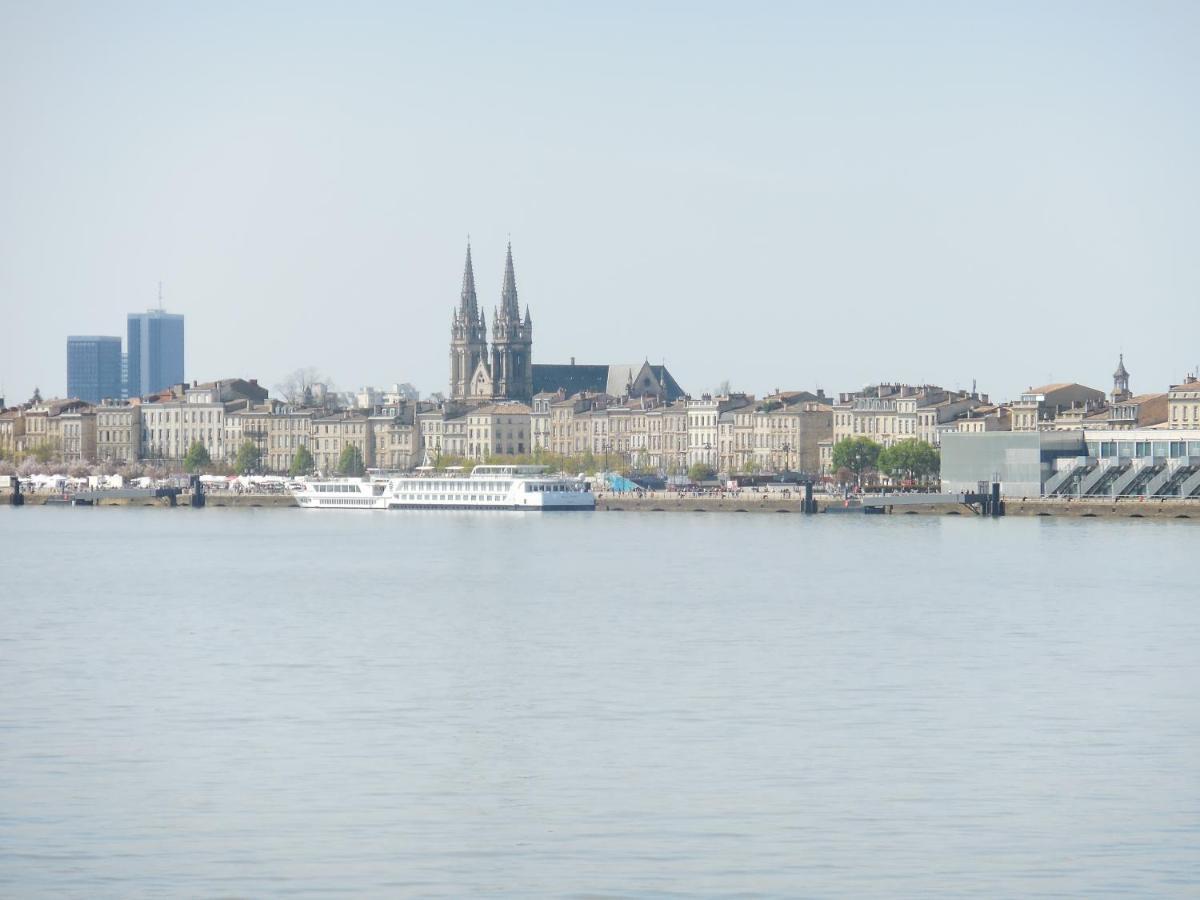 Beautiful Old Property In Bordeaux Center Luaran gambar